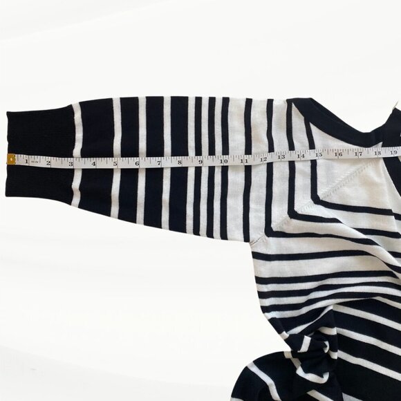 FLAWED Allegra Gold Striped Cold Shoulder Sweater Top, Size XL - Picture 11 of 14